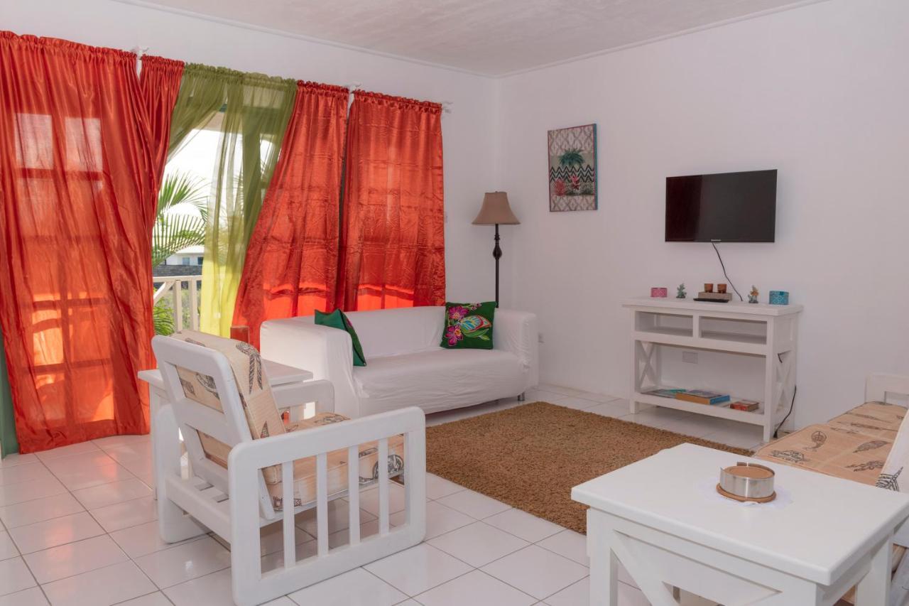 Edtricias Apartments كرايست تشيرش المظهر الخارجي الصورة